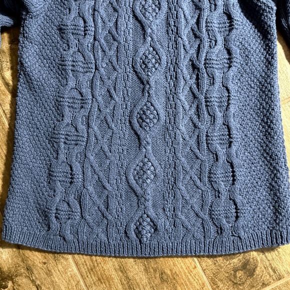 Cape Isle Knitters Vintage Women's Fisherman V Neck Cable Knit LS Sweater,Blue,L - Picture 11 of 11